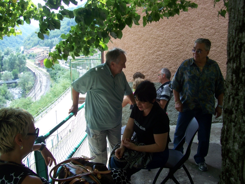  Image name: Estate225.jpg 
 width: 801 pixel 
 height: 602 pixel 
 Size: 448213 bytes 
 Click to enlarge 